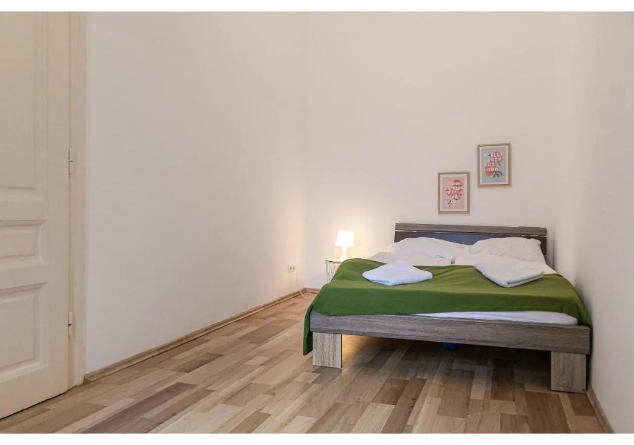 Super 2Br Apartment - Perfect For Long Stays Viyana 0*,  Avusturya